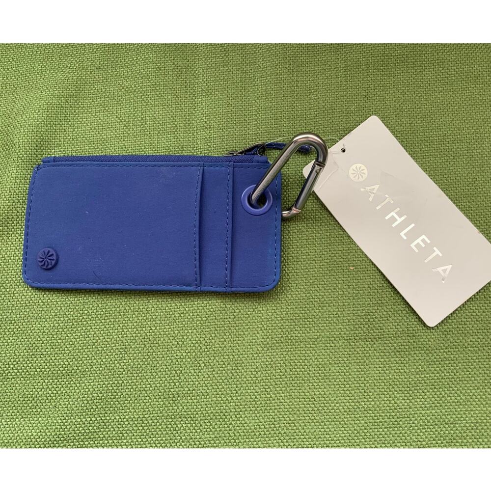 NWT Athleta Coffee Run Wallet 2.0 Purple Recycled Nylon Card Case Keychain Clip
